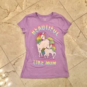 Girls short sleeve tee in size medium